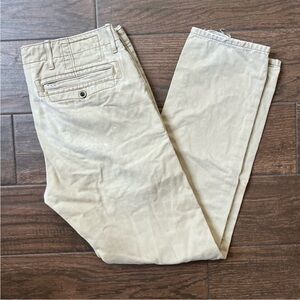Levi’s khaki chinos